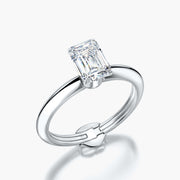 Classic TRing & Emerald Classic 1.0ct