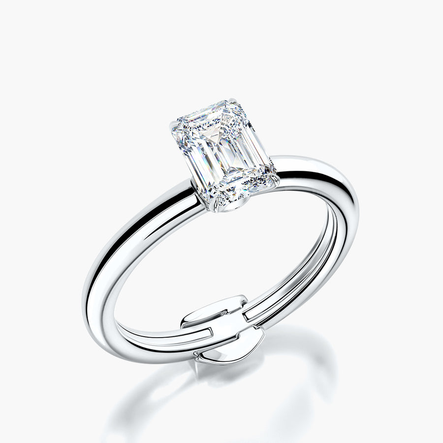 Rounded TRing & Emerald Classic 1.0ct