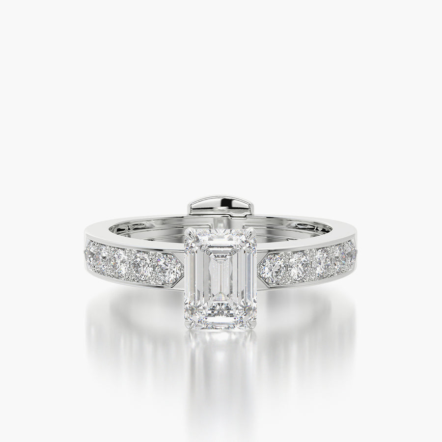 Channel Set TRing & Emerald Classic 1.0ct