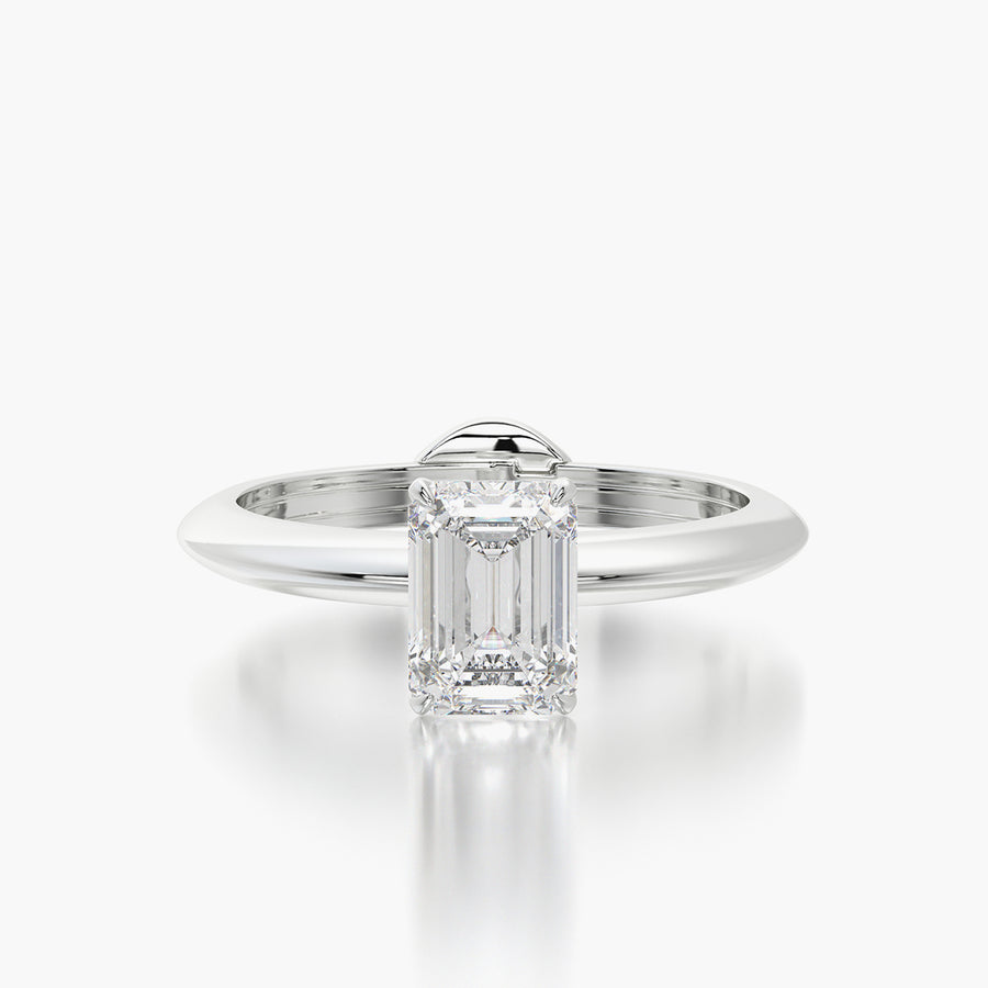 Classic TRing & Emerald Classic 1.0ct