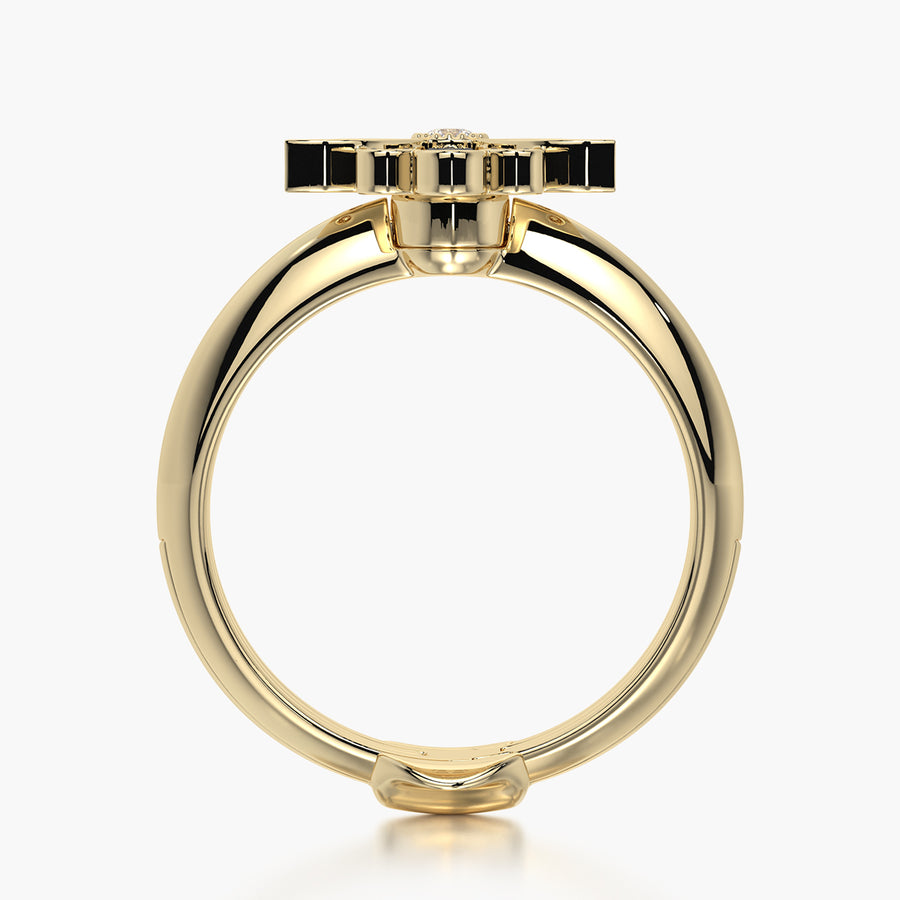 Classic TRing & Charm Hand