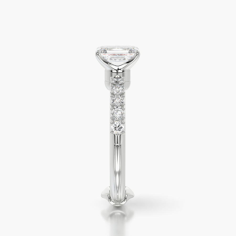 Side Stone TRing & Emerald Classic 1.0ct