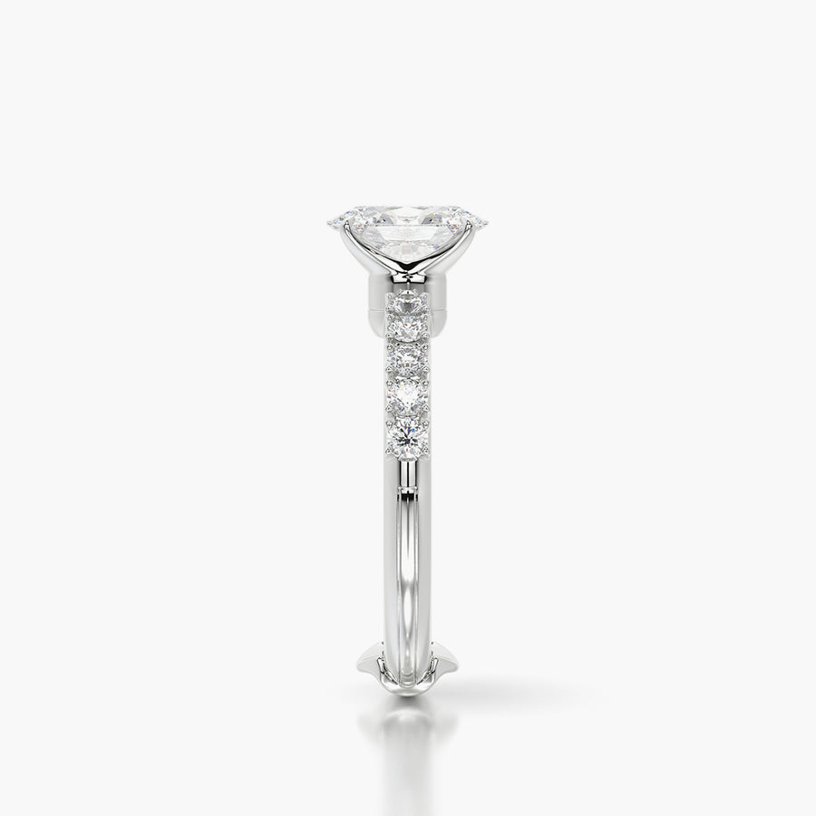 Side Stone TRing & Oval Classic 1.0ct