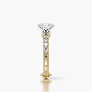 Side Stone TRing & Oval Classic 1.0ct