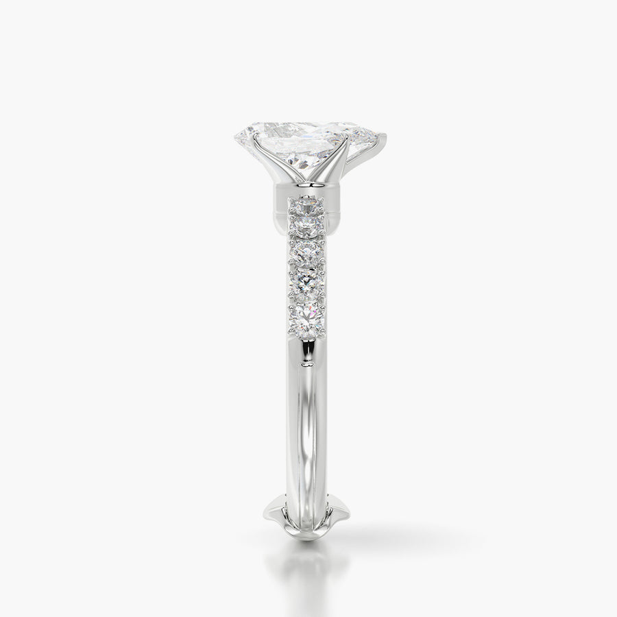 Side Stone TRing & Pear Fantasy 1.0ct