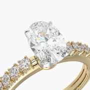 Side Stone TRing & Oval Classic 1.0ct