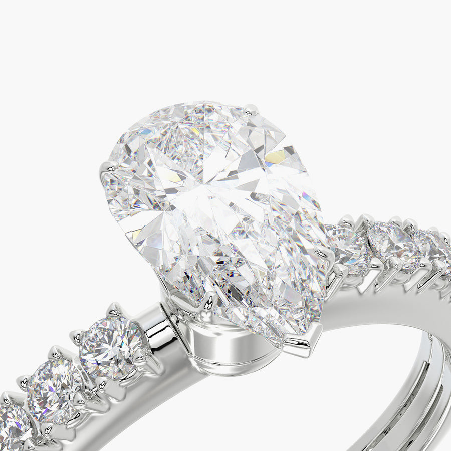 Side Stone TRing & Pear Fantasy 1.0ct